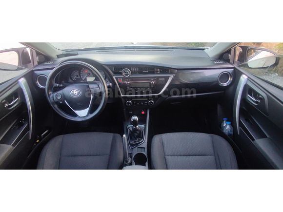 2013 Toyota Auris 163bin km