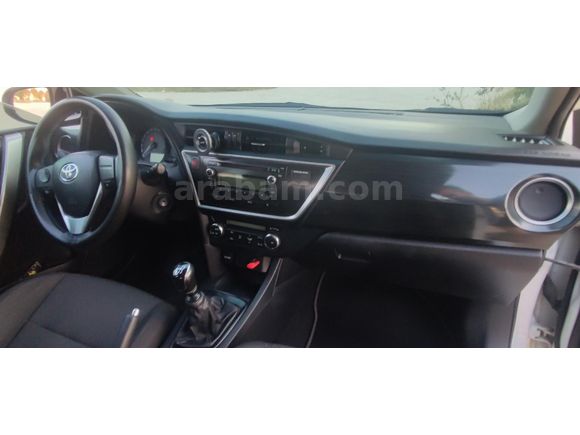 2013 Toyota Auris 163bin km