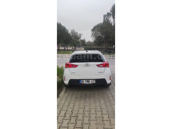 2013 Toyota Auris 163bin km