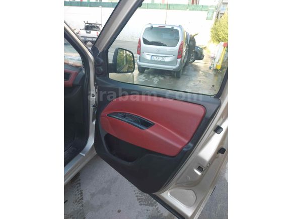 Sahibinden Fiat Doblo Combi 1.3 Multijet 2011 Model 
