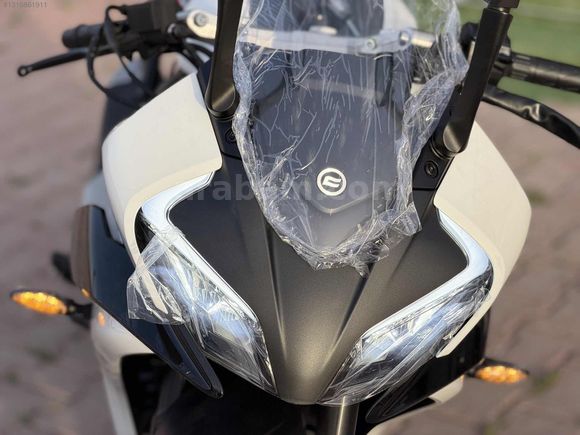 TOPALOĞLU MOTORS'DAN CFMOTO 250SR YENİ KASA 2026 E5+!!