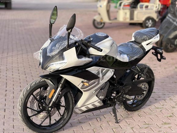 TOPALOĞLU MOTORS'DAN CFMOTO 250SR YENİ KASA 2026 E5+!!