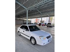 Sahibinden Hyundai Accent 1.3 Admire 2005 Model  299.000 km Beyaz