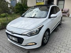 Sahibinden Hyundai i20 1.4 MPI Elite 2015 Model 