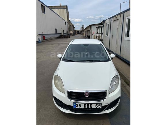 Sahibinden Fiat Linea 1.3 Multijet Pop 2013 Model  222.000 km Beyaz