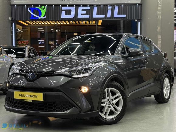 DELİL'DEN 2021 TOYOTA CH-R FLAME DEĞİŞENSİZ TRAMERSİZ 68.000KM
