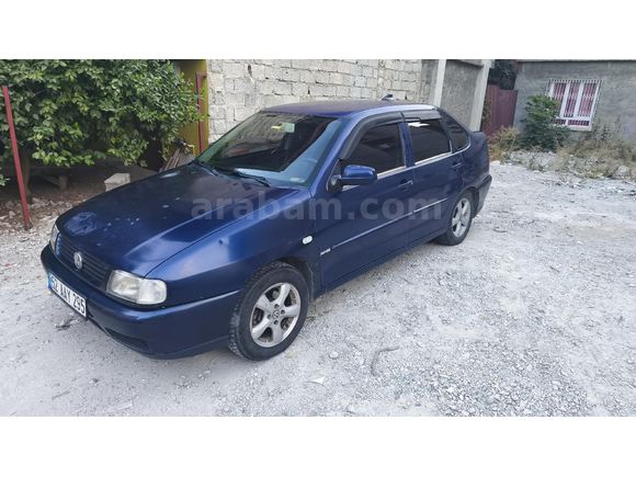 Sahibinden Volkswagen Polo 1.6 Comfortline Classic 2000 Model  242.000 km Lacivert