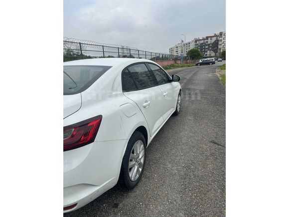 EMSALSİZ TEMİZLİKTE 1.3 TCe Touch 2025 Model 