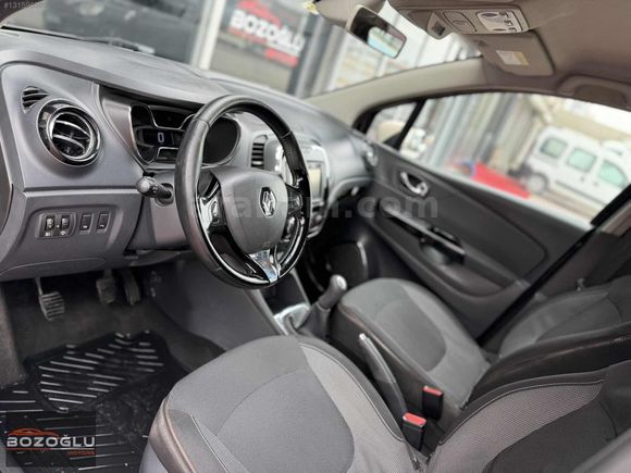 BOZOĞLU'DAN / 2013'CAPTUR 0.9TCE İCON ÇİFTRENK NAVİGASYON KYLESS
