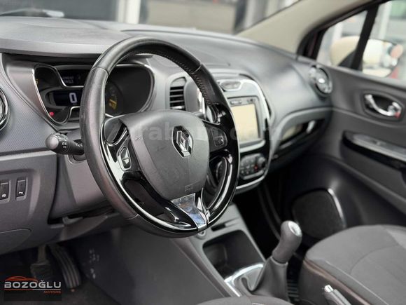 BOZOĞLU'DAN / 2013'CAPTUR 0.9TCE İCON ÇİFTRENK NAVİGASYON KYLESS