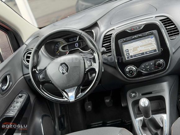 BOZOĞLU'DAN / 2013'CAPTUR 0.9TCE İCON ÇİFTRENK NAVİGASYON KYLESS