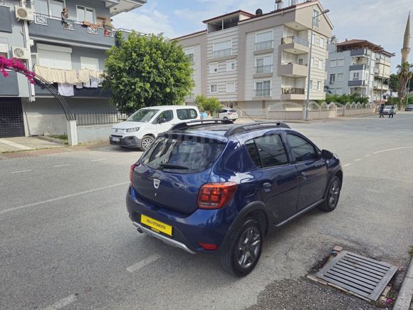 USLU'DAN 2017 MAKYAJLI KASA 1.5 DCİ 90'LIK EMSALSİZ STEPWAY