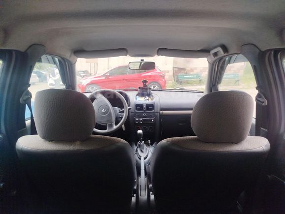 Sahibinden Renault Clio 1.2 Authentique 2004 Model