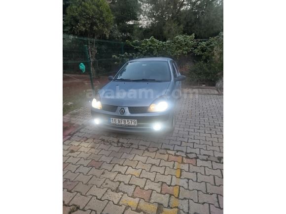 Sahibinden Renault Clio 1.2 Authentique 2004 Model