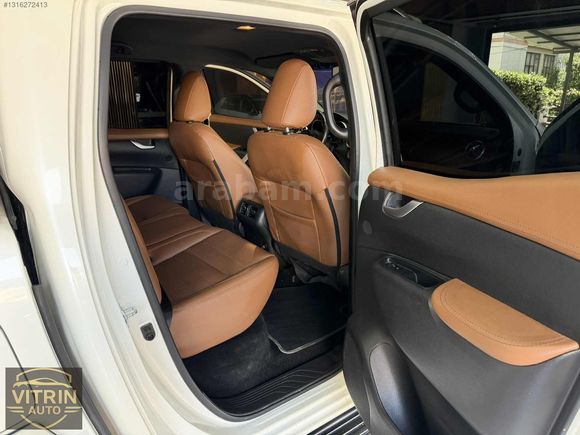 VİTRİN AUTO'DAN X250 4 matic POWER 120 km 360K/ISITMA TABA DERİ/