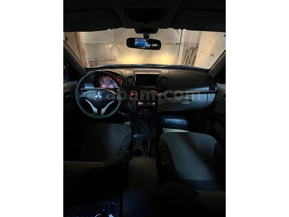 Sahibinden Mitsubishi L 200 4x2 Intense 2011 Model