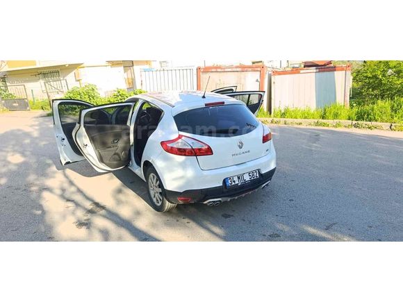 Sahibinden Renault Megane 1.5 dCi Joy 2014 Model 