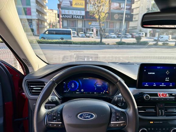 Sahibinden Ford Kuga 1.5 EcoBlue Titanium 2020 Model  78.000 km Kırmızı