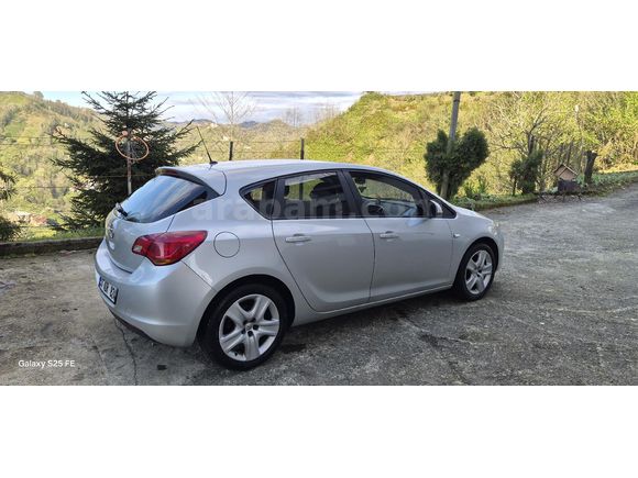 Sahibinden Opel Astra 1.3 CDTI Edition 2012 Model Rize