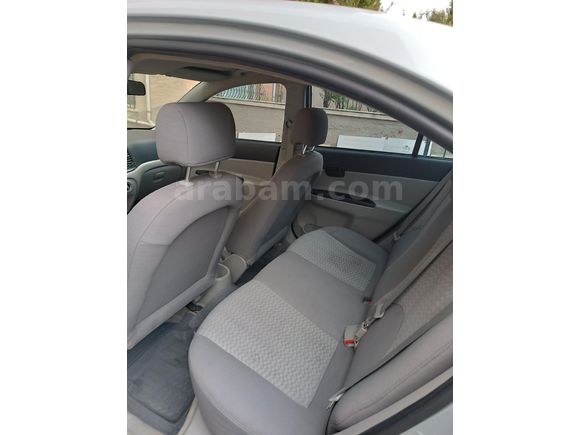 Sahibinden Hyundai Accent Era 1.4 Team 2009 Model