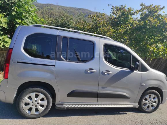 Sahibinden Opel Combolif 1.5 altı ileri  edition