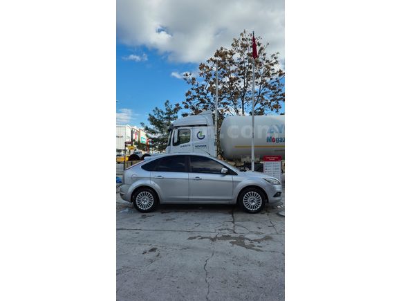 Sahibinden Ford Focus 1.6 TDCi Titanium 2011 Model
