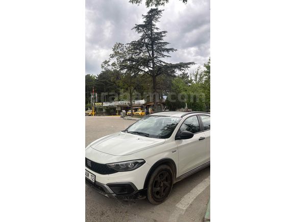 Sahibinden Fiat Egea Cross 1.4 Fire Street 2021 Model  74.250 km Beyaz
