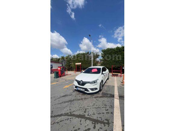 Sahibinden Renault Megane 1.6 Joy 2018 Model 