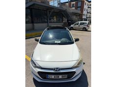 Aile aracı,  Hyundai i20 1.2 MPI Style 2015 Cam Tavan | LPG | Geri Görüş ,Beyaz