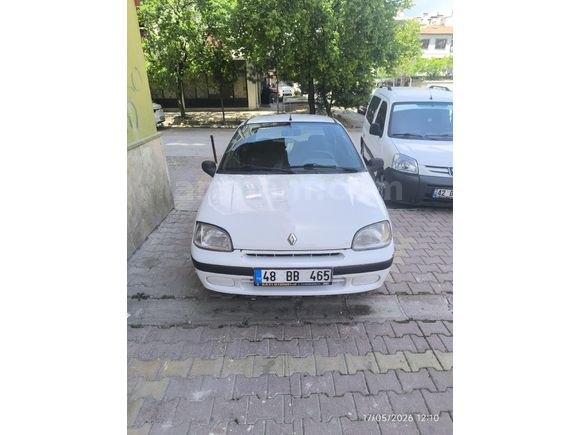 Sahibinden Renault Clio 1.4 RTA 1998 Model
