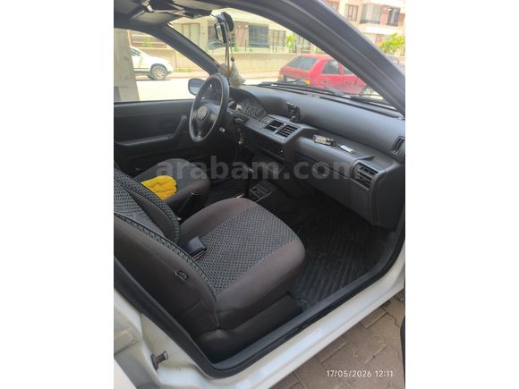 Sahibinden Renault Clio 1.4 RTA 1998 Model