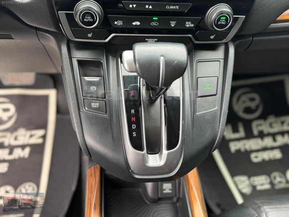 2019 HATASİZ BOYASİZ 115 BİN KM DE HONDA CRV