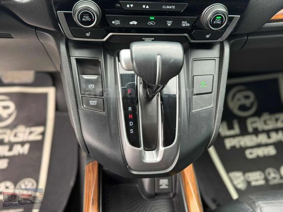 2019 HATASİZ BOYASİZ 115 BİN KM DE HONDA CRV