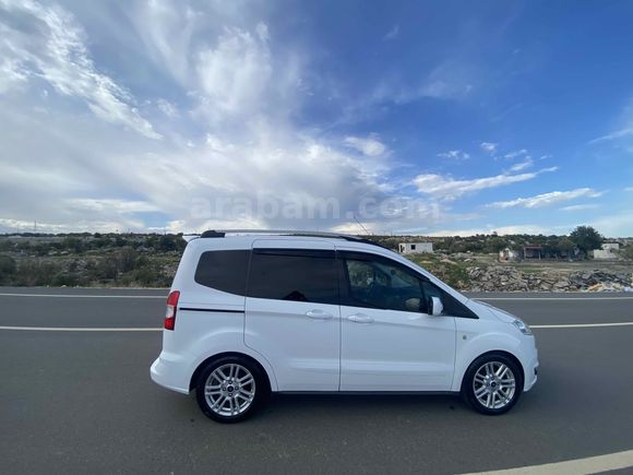 Sahibinden Ford Tourneo Courier 1.6 TDCi Titanium Plus 2017 Model Mersin