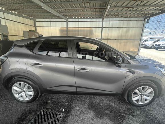   memurdan satılık hatasız boyasız  Captur 1.3 Evolution 