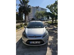 Sahibinden Ford Fiesta 1.4 TDCi Trend 2012 Model Antalya 118.500 km Gri (Gümüş)