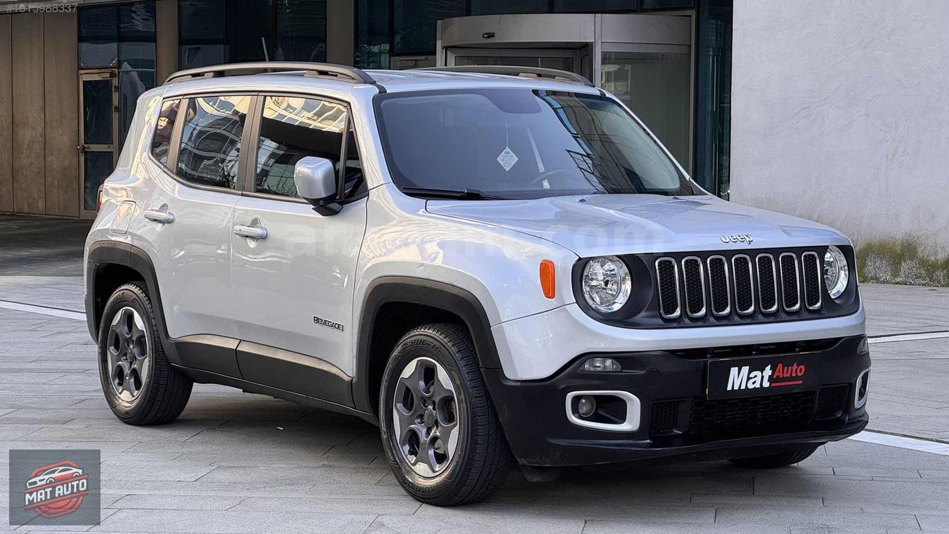 Galeriden Jeep Renegade 1.4 MultiAir Limited 2015 Model İstanbul 105.000 km Gri 3