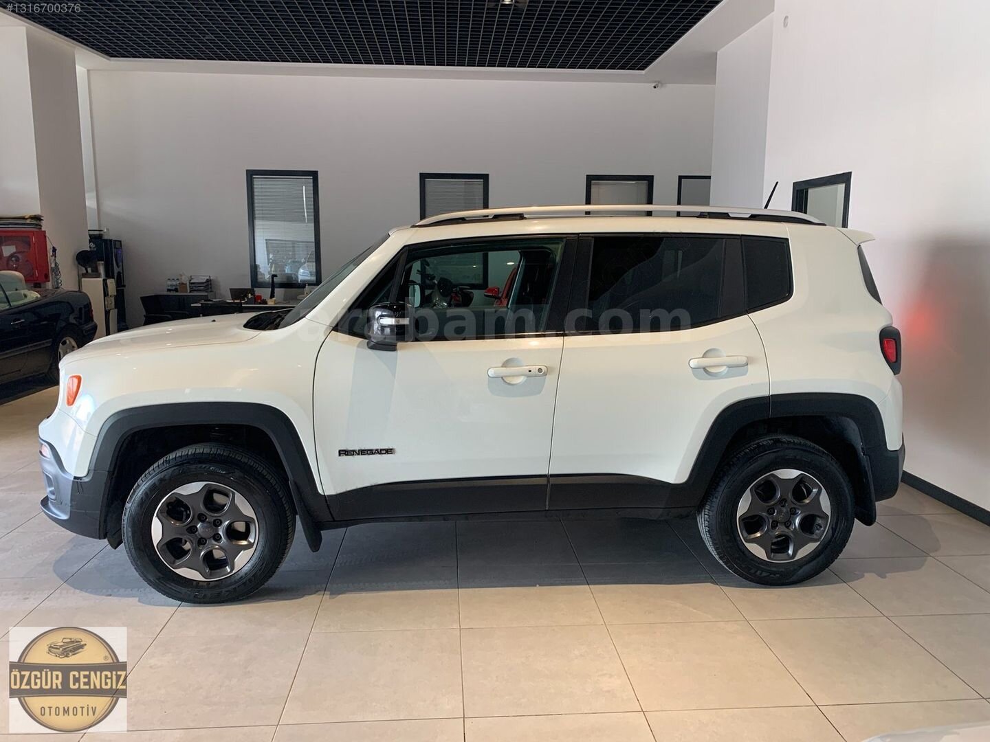 Galeriden Jeep Renegade 1.4 MultiAir Limited 2015 Model Bursa 234.000 km Beyaz 7