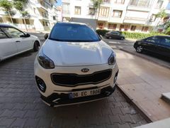 Sahibinden Kia Sportage 1.6 GDI Premium 2017 Model  142000 km Beyaz