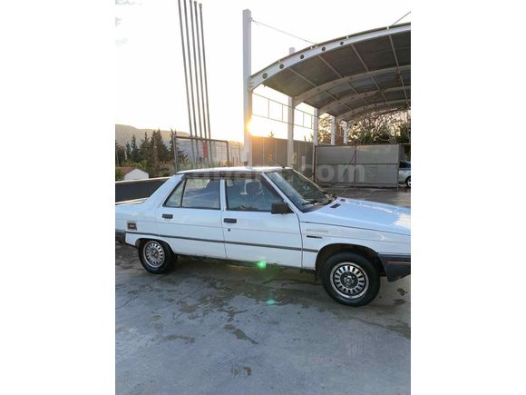 Sahibinden Renault R 9 1.4 Broadway 1991 Model 