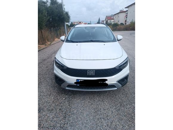 Sahibinden Fiat Egea Cross 1.4 Fire Urban 2024 Model  5.000 km Beyaz
