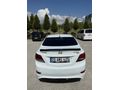 Sahibinden Hyundai Accent Blue 1.6 CRDI Mode Plus 2013 Model  206.000 km Beyaz