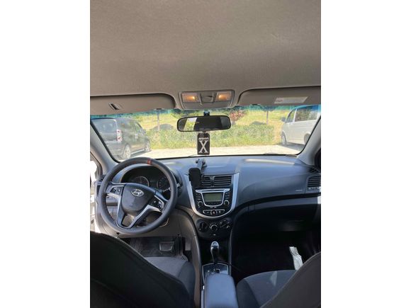 Sahibinden Hyundai Accent Blue 1.6 CRDI Mode Plus 2013 Model  206.000 km Beyaz