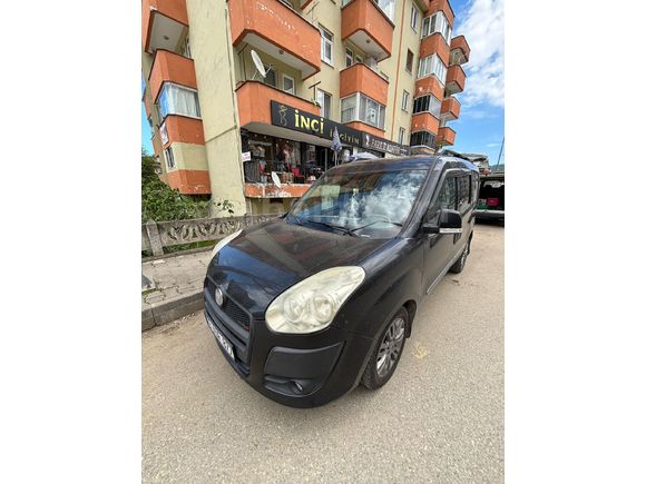 2012 otomobil ruhsatlı otomatik doblo1.6 Multijet Premiyum  219binkm