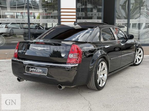 GALERİ NAZ-CHRYSLER 300C 3.0 CRD BOSTON PREMİUM MAKYAJLI