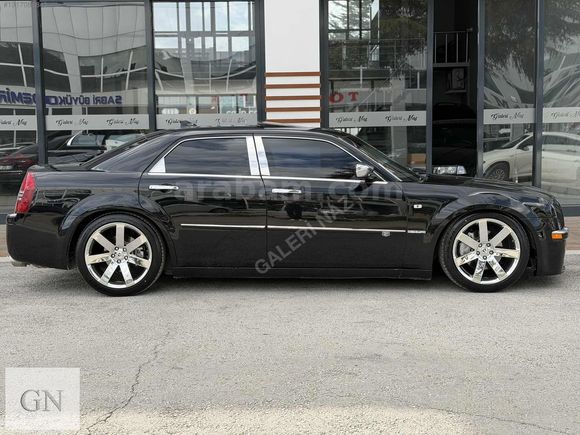 GALERİ NAZ-CHRYSLER 300C 3.0 CRD BOSTON PREMİUM MAKYAJLI