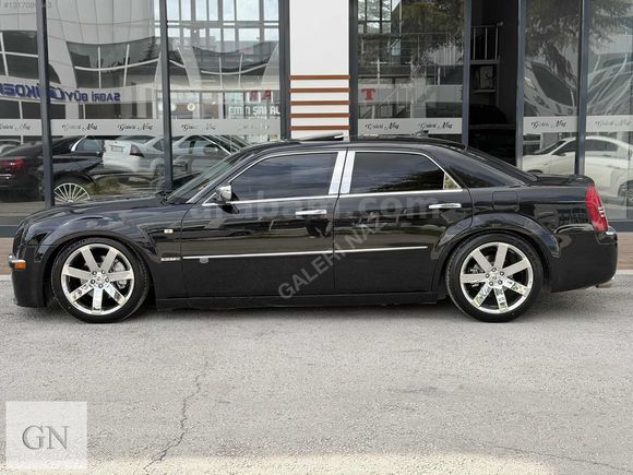 GALERİ NAZ-CHRYSLER 300C 3.0 CRD BOSTON PREMİUM MAKYAJLI