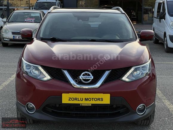 ZORLUDAN NİSSAN QASHQAİ HATASIZ BOYASIZ KAYITSIZ CAM TAVAN