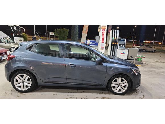 Sahibinden Renault Clio 1.0 SCe Joy 2022 Model