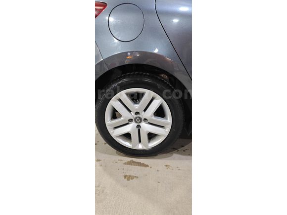 Sahibinden Renault Clio 1.0 SCe Joy 2022 Model